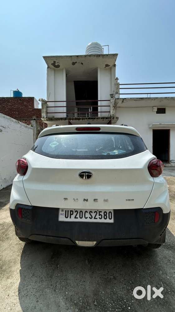 Punch Cng Advanture Sunroof With Revo 1.2 L