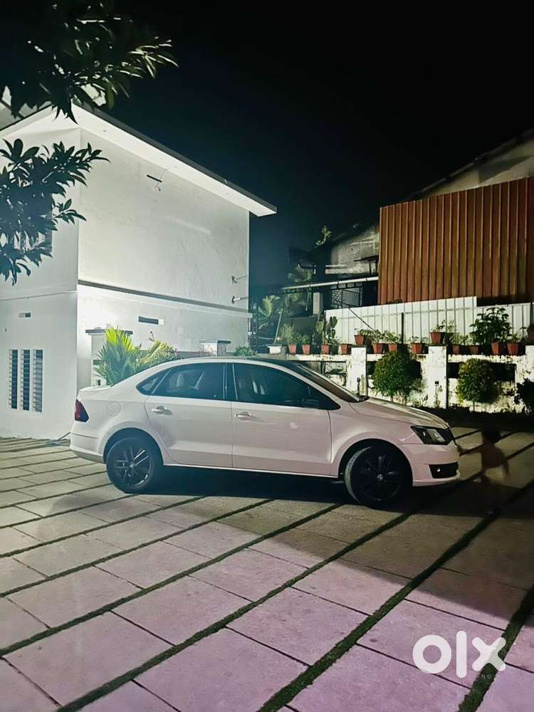 Skoda Diesel Automatic 2017 Car