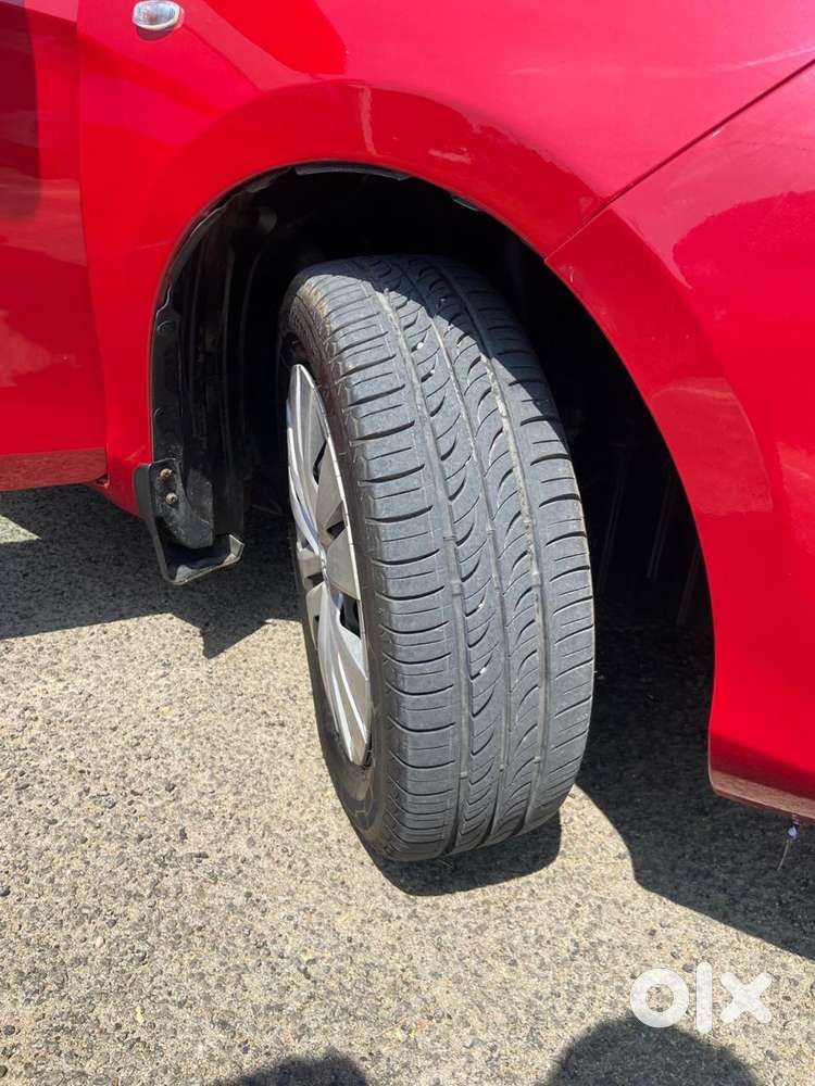 Toyota Yaris V Cvt, 2019, Petrol