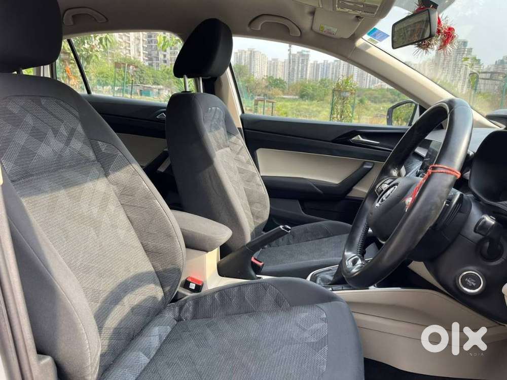 Skoda Slavia 1.0 Ambition Tsi At, 2022, Petrol