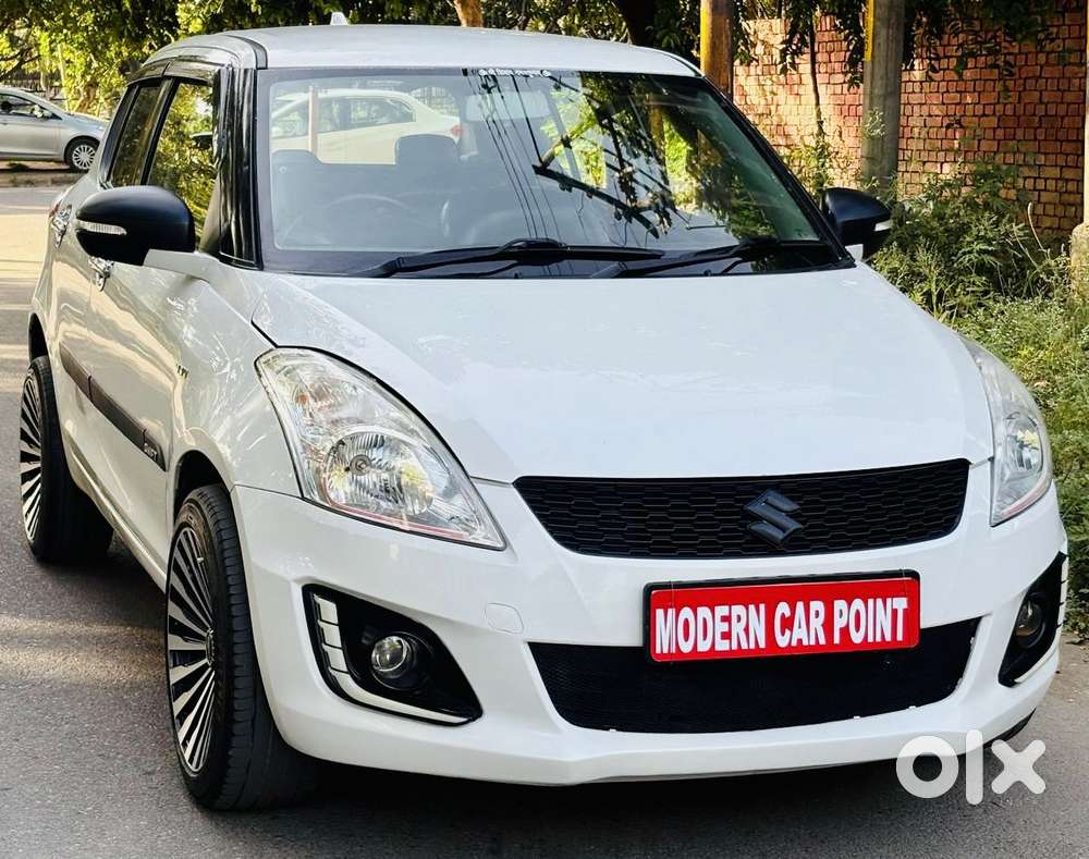 Maruti Suzuki Swift 1.2 Vxi Glory Edition, 2016, Petrol