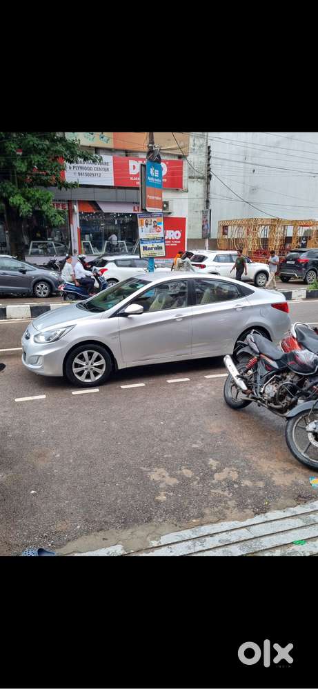 Hyundai Verna 2012 Petrol Well Maintained