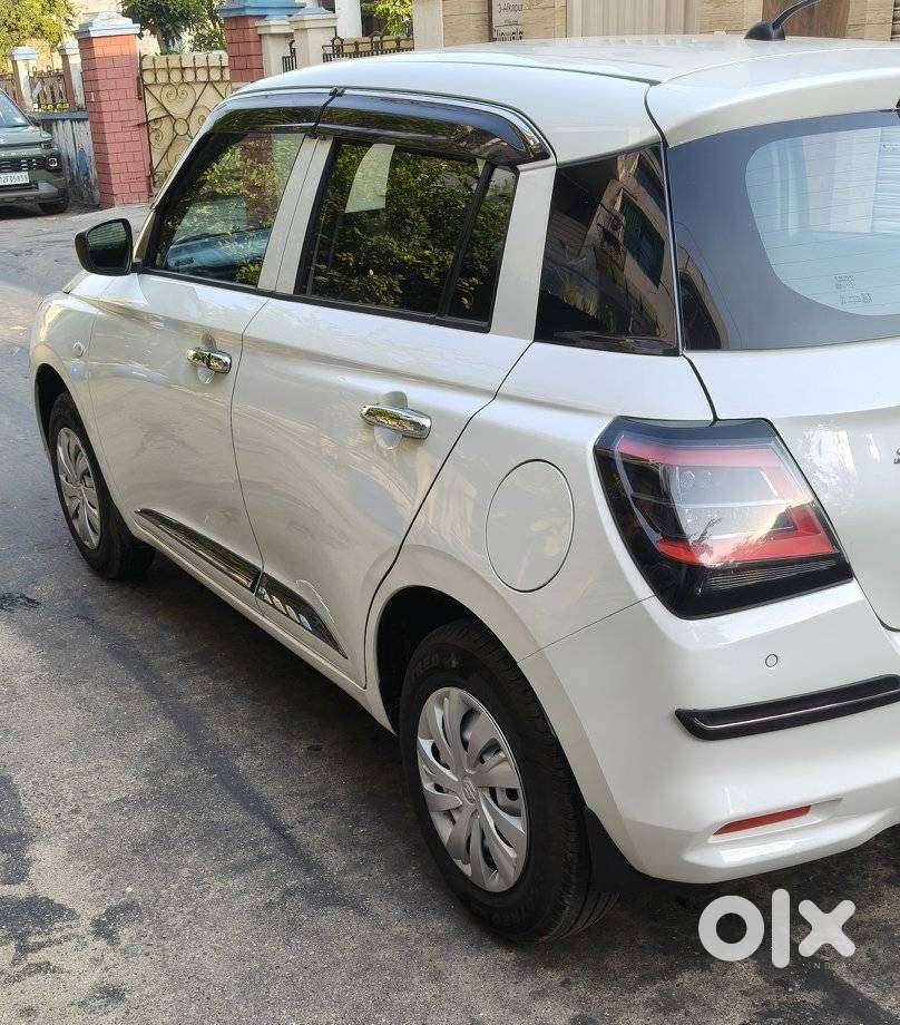 Maruti Suzuki Swift 1.2 Lxi (o), 2026, Petrol