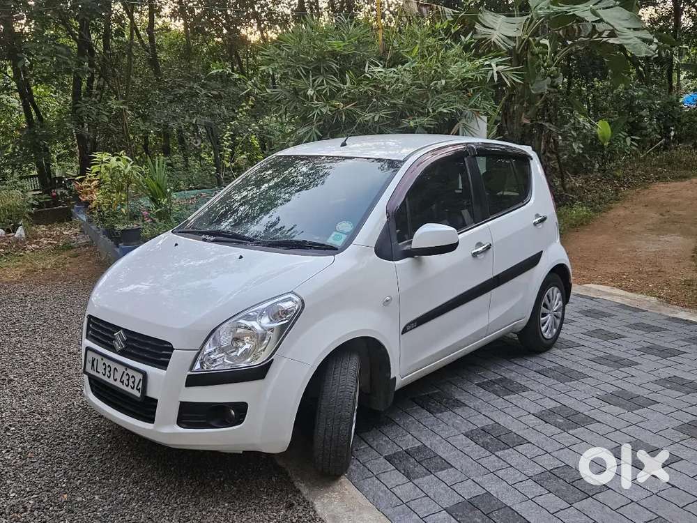 Maruti Suzuki Ritz 2011 Petrol 82000 Km -300000