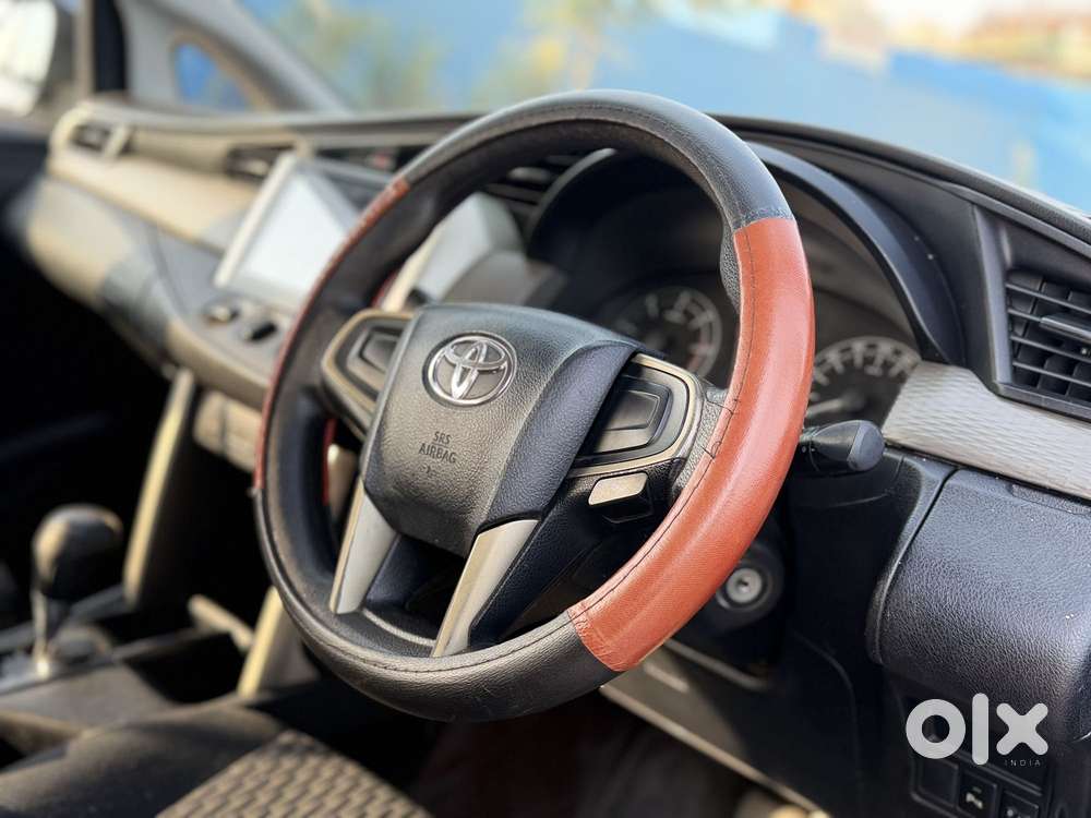Toyota Innova Crysta 2.8 Gx At, 2017, Diesel