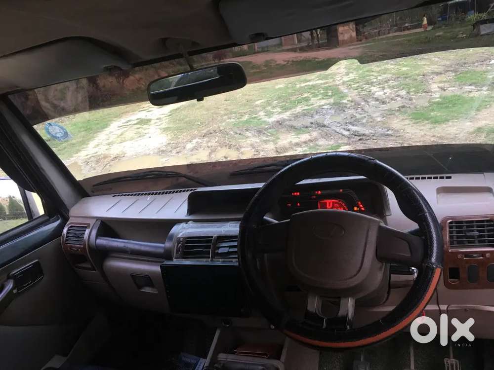 Bolero M2di Slx 2013 Model