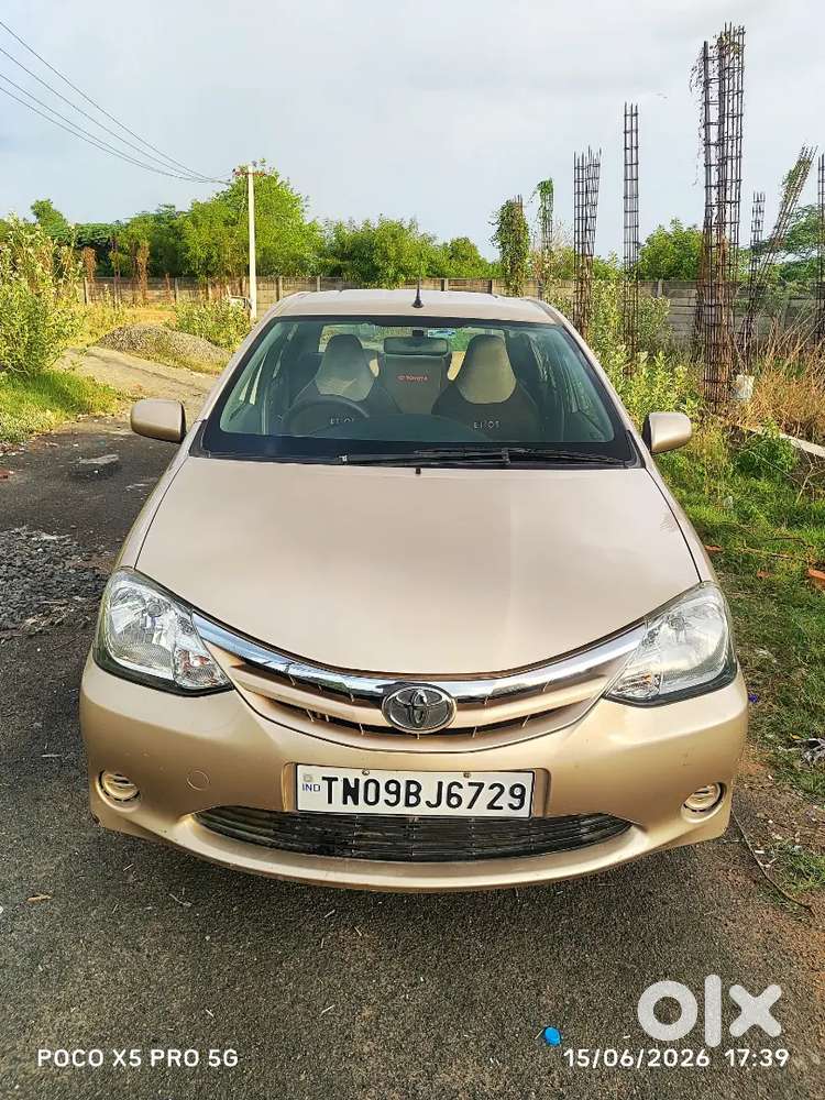 Toyota Etios 2011 Petrol 123000 Km Driven