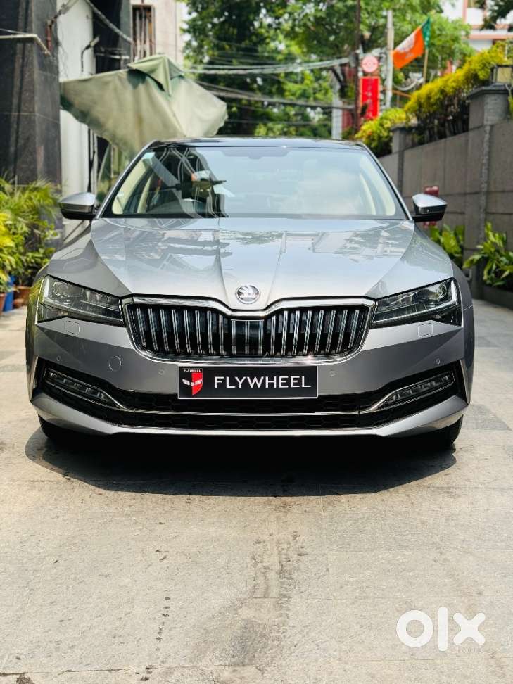 Skoda Superb 2.0 L&k Tsi At, 2021, Petrol
