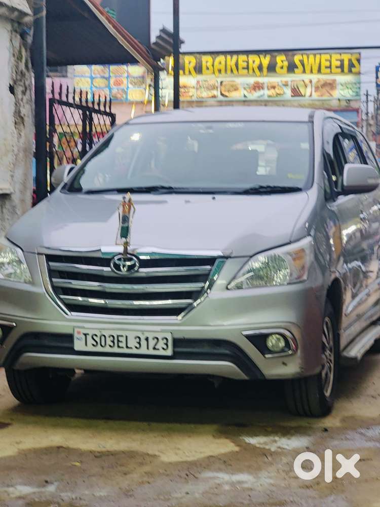 Toyota Innova 2.5 Vx 8 Str, 2018, Diesel