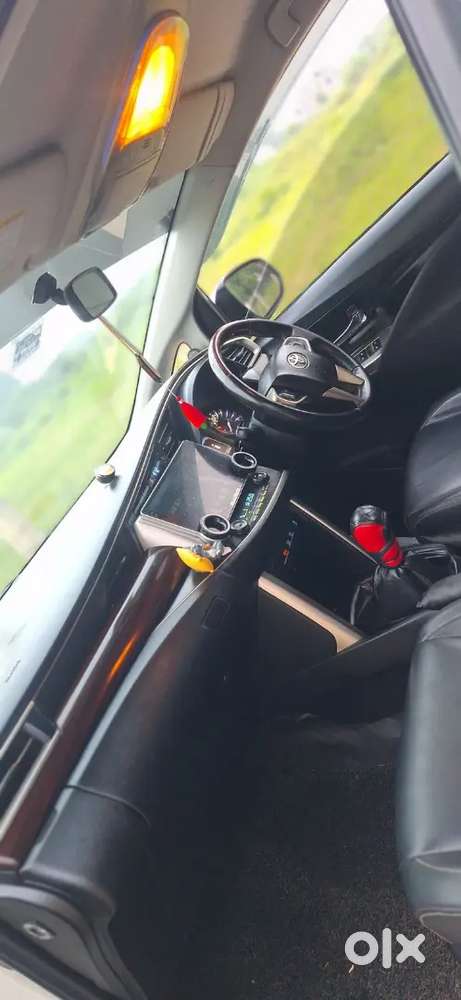 Toyota Innova Crysta 2018