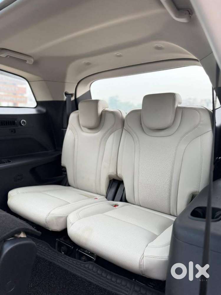 Mahindra Xuv700 Ax7 Awd, 2024, Diesel