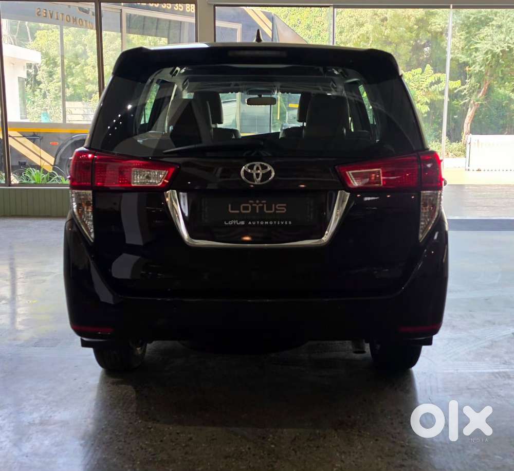 Toyota Innova Crysta 2.8z Automatic, 2021, Diesel