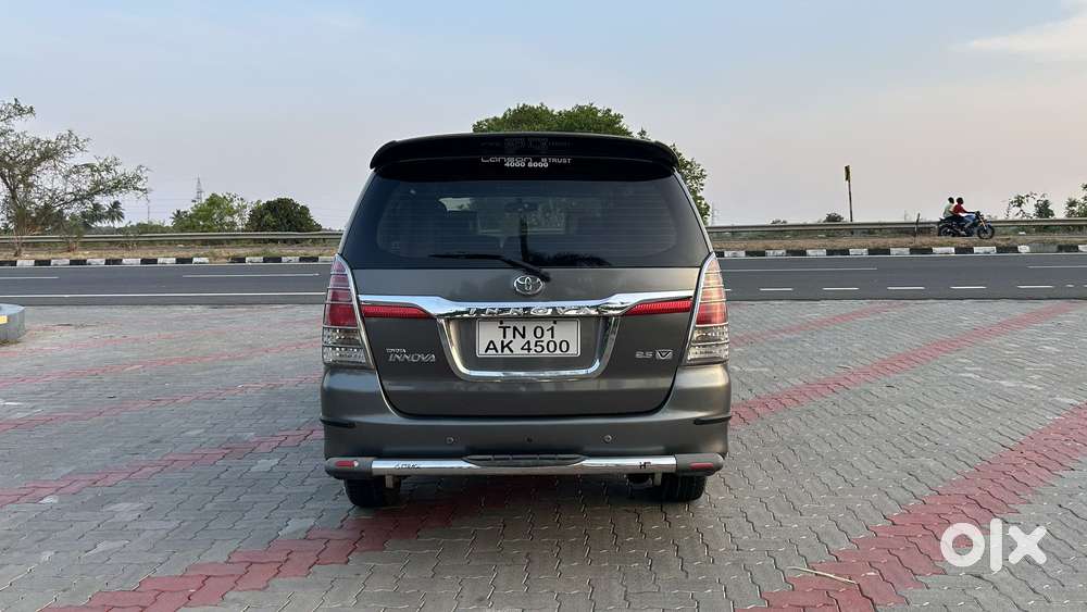 Toyota Innova 2009-2011 2.5 Ev Cs 7 Str Bsiv, 2009, Diesel