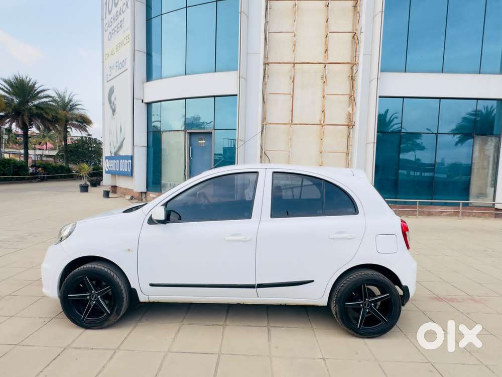 Nissan Micra Active Xv, 2017, Petrol