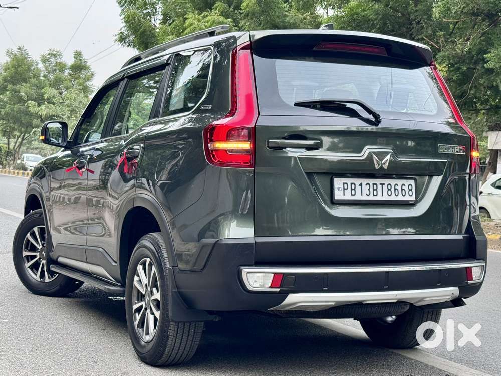 Mahindra Scorpio N Z8 Petrol Mt 7 Str, 2024, Petrol