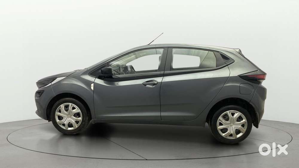 Tata Altroz 1.2 Xm Plus, 2022, Petrol