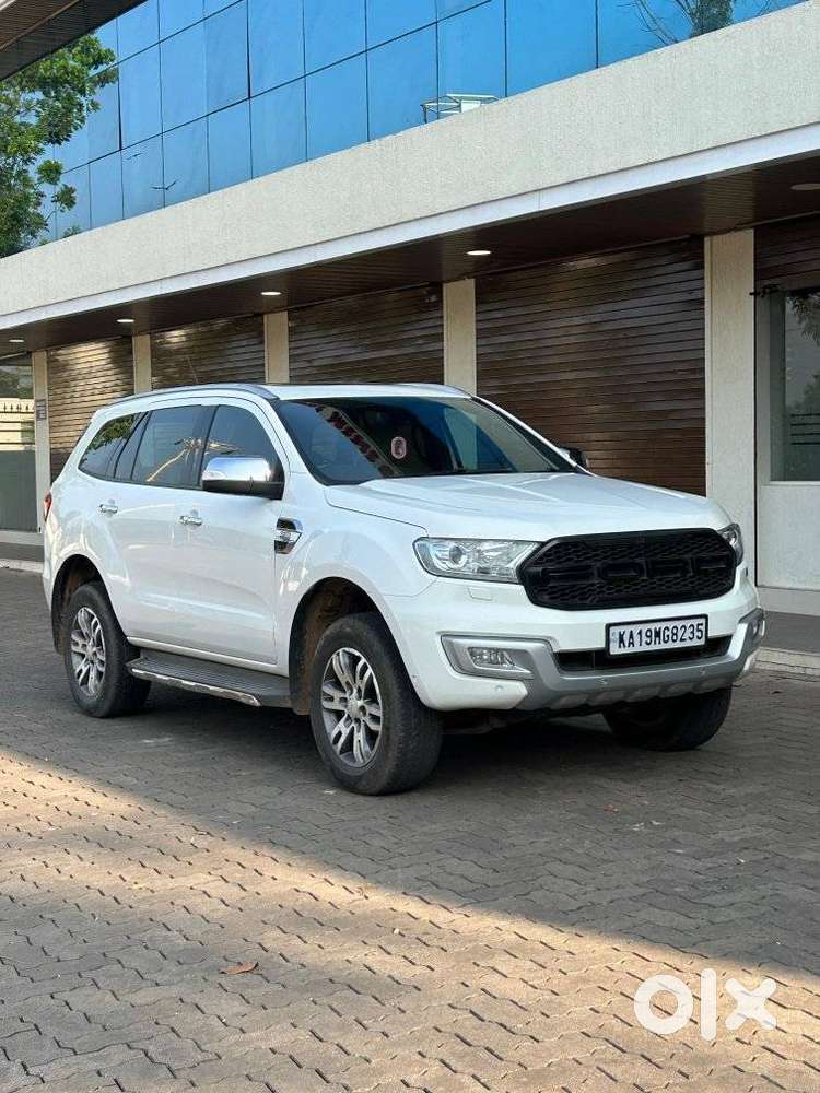 Ford Endeavour 3.2 Titanium At 4x4, 2017, Diesel