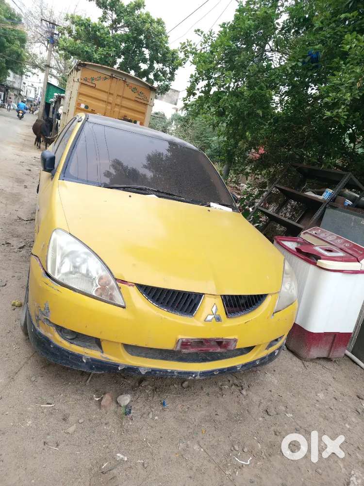 Mitsubishi Cedia Sports 2006 Car