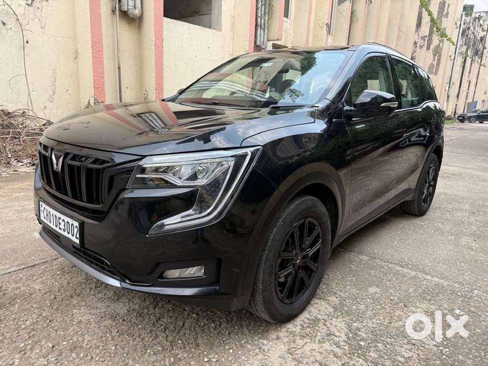 Mahindra Xuv700 2.0 Ax 7 Petrol At Luxury Pack Str, 2026, Petrol