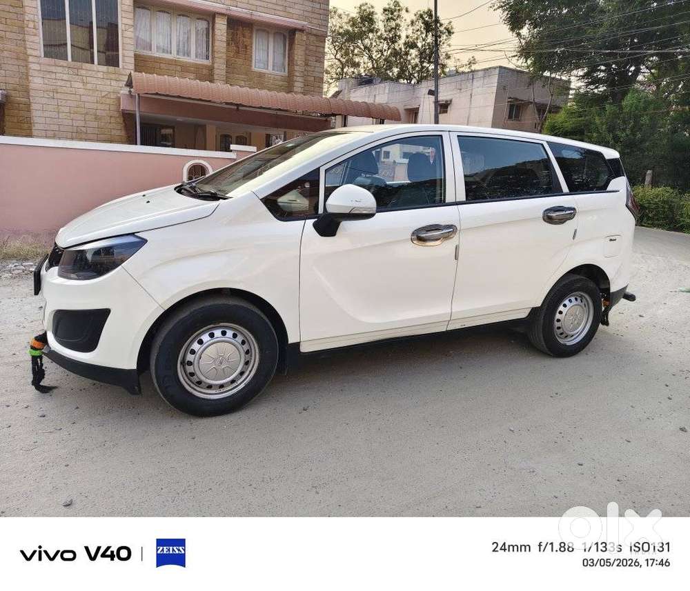 Mahindra Marazzo M2, 2022, Diesel