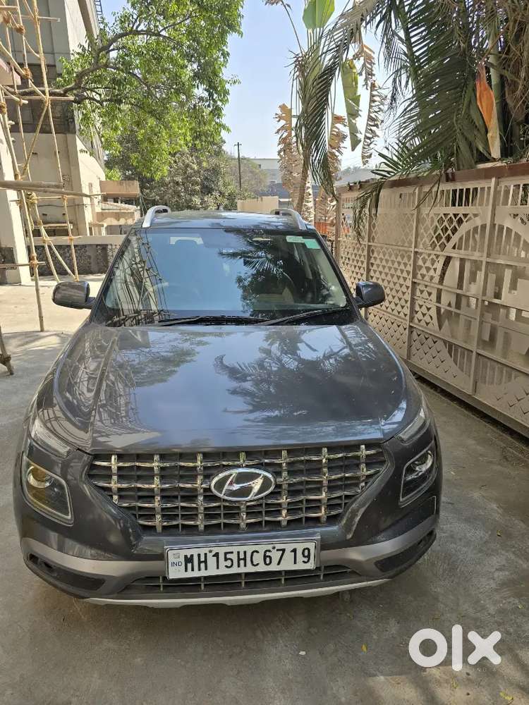 Hundai Venue 1st Owner