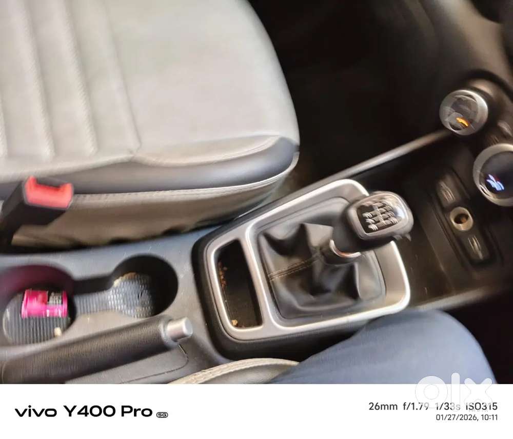 Hyundai Venue 2022 Petrol 30000 Km Driven