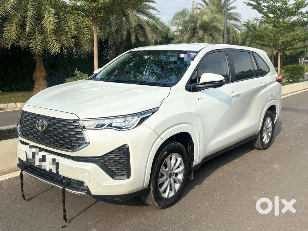 Toyota Innova Hycross 2.0 Vx Hybrid 7 Str, 2026, Petrol