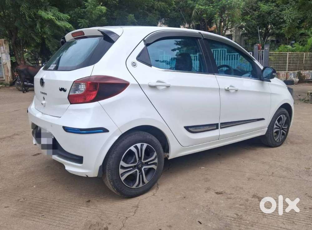 Tata Tiago 1.2 Revotron Xt (o), 2024, Petrol