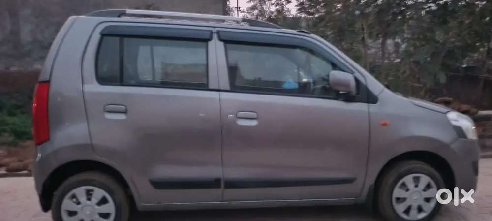 Maruti Suzuki Wagon R 2015 Cng & Hybrids Well Maintained