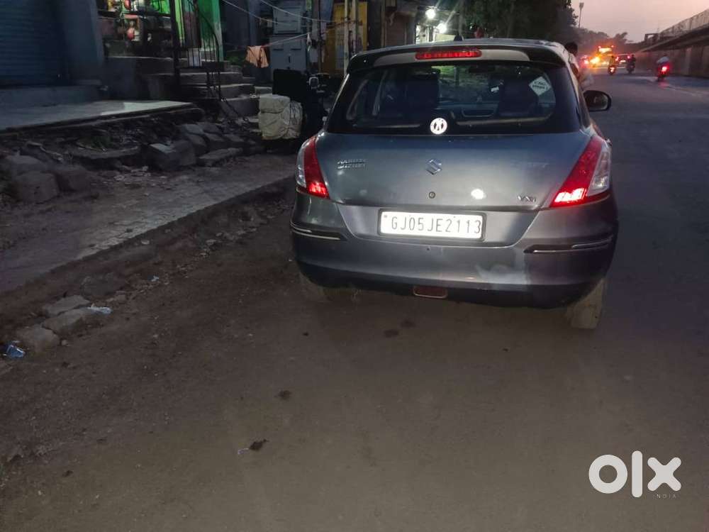 Maruti Suzuki Swift Vxi 2013