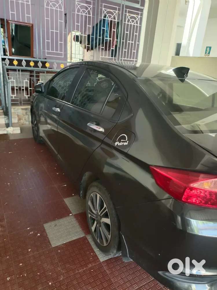 Honda City 1.5 V 2014
