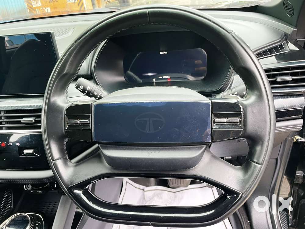 Tata Safari Accomplished Plus 6 Str Dark Edition At, 2023, Diesel