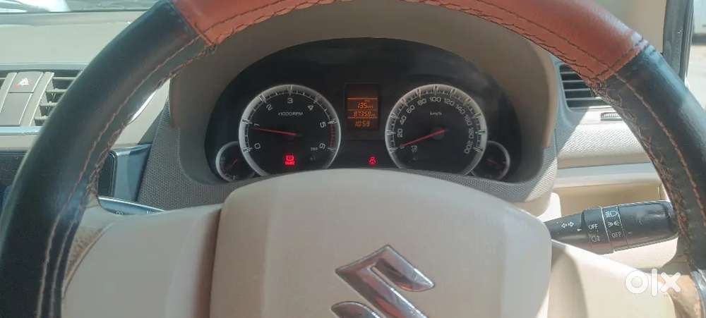 Maruti Suzuki Ertiga 2013