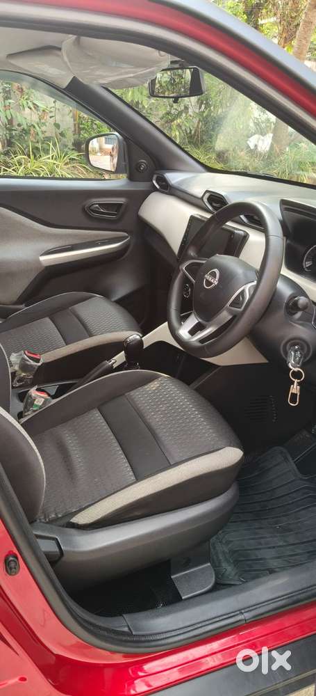 Nissan Magnite, 2024, Petrol