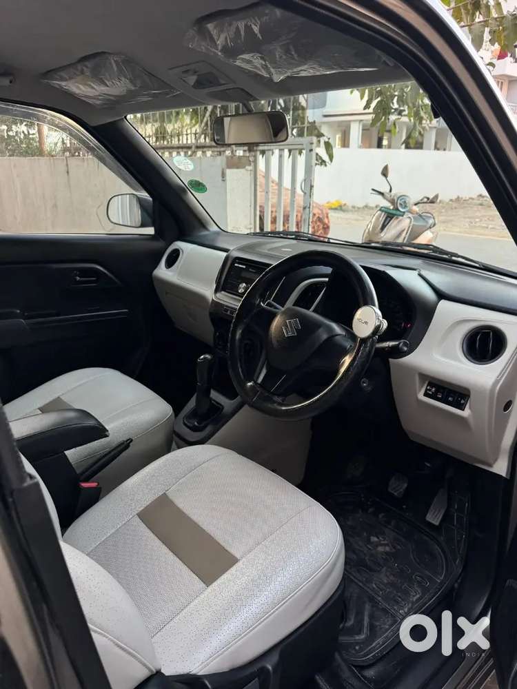 Maruti Suzuki Wagonr
Year 2020
Owner 1
Km 68000
Petrol Cng Company