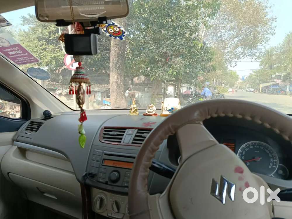 Maruti Suzuki Ertiga Vxi