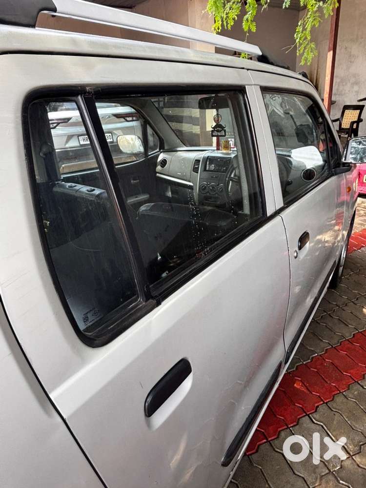 Wagon R Lxi 2013