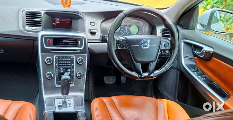Volvo S60 Kinetic D3, 2013, Diesel