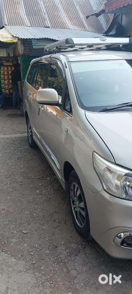 Toyota Innova Diesel 2014