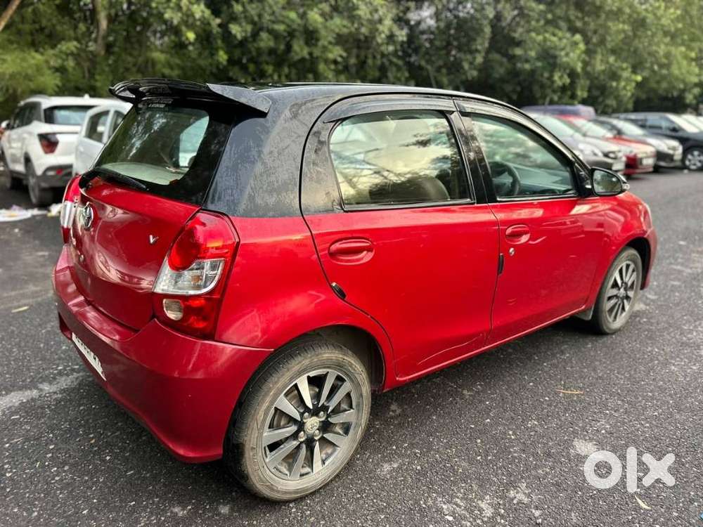 Toyota Etios Liva 1.2 V, 2018, Petrol