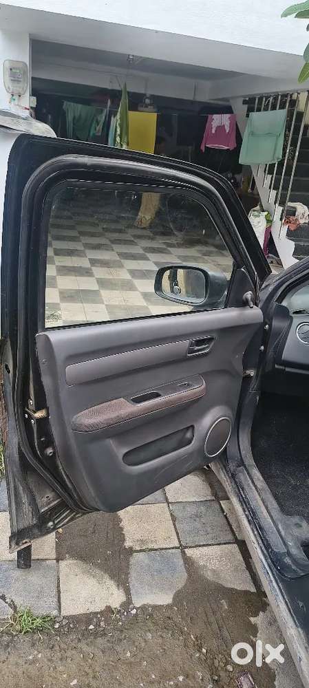 Maruti Suzuki Swift Vxi 2005