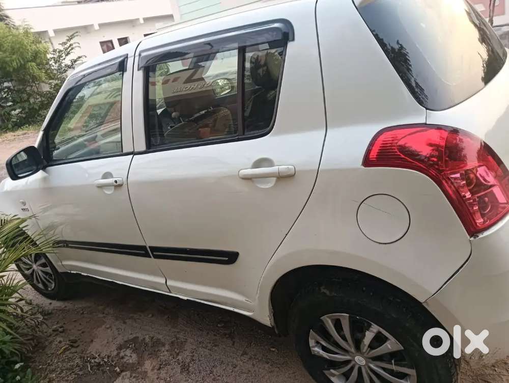 Maruti Suzuki Swift 2010