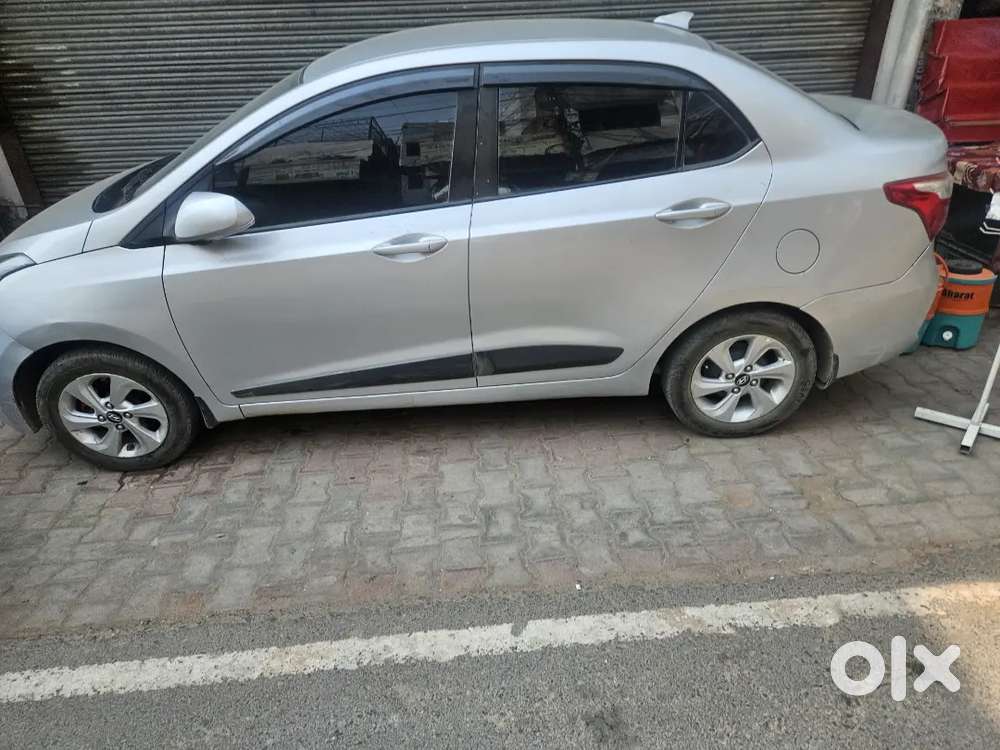 Gadi M Koi Kami Nhi Hai Gadi Sahi Hai Hum Dusri Lena Chye H