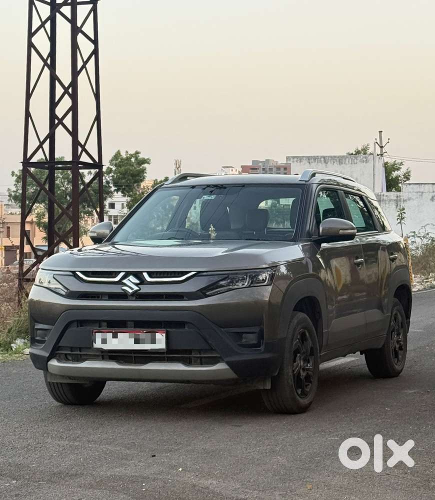 Maruti Suzuki Brezza 1.5 Zxi Cng Dual Tone, 2024, Cng & Hybrids