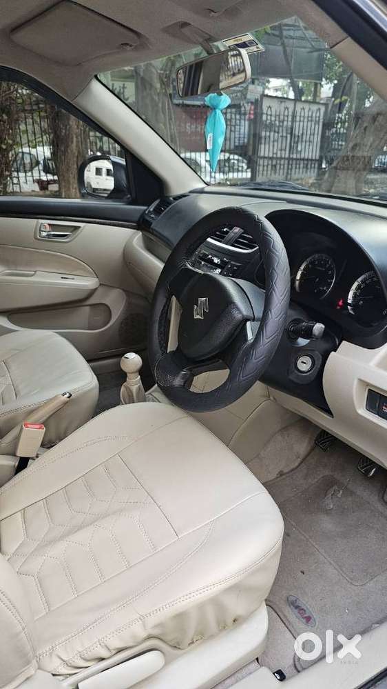 Maruti Suzuki Dzire 1.2 Vxi, 2015, Petrol