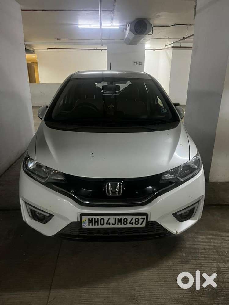 Honda Jazz White Automatic Petrol