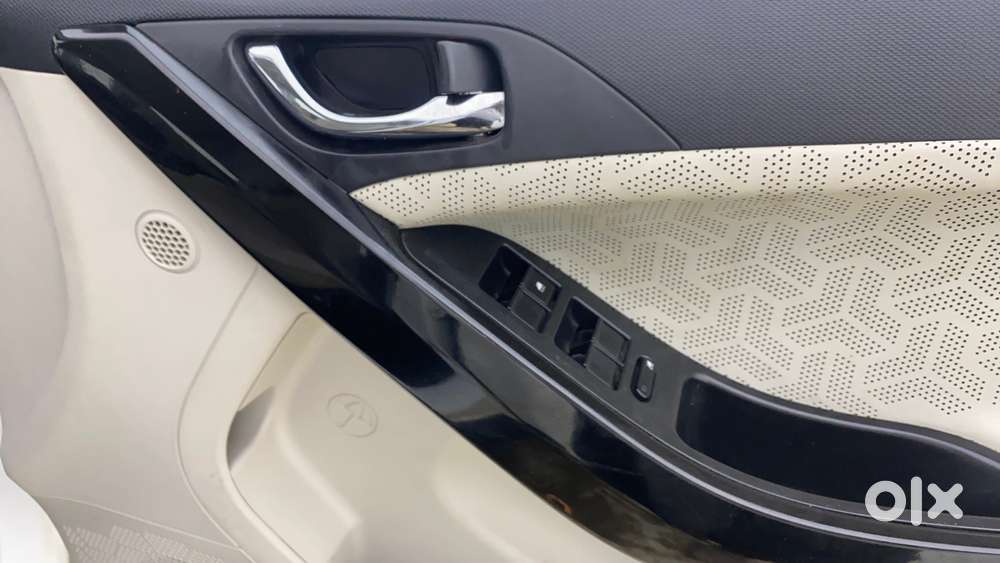 Tata Nexon 1.2 Revotron Xza Plus, 2023, Petrol