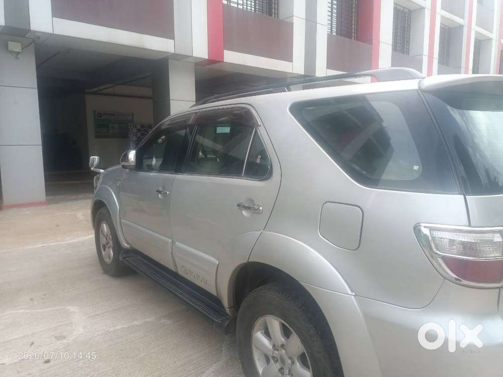 Toyota Fortuner 2009