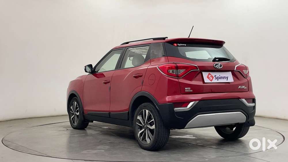 Mahindra Xuv300 1.2 W8 (o) Amt Petrol, 2022, Petrol