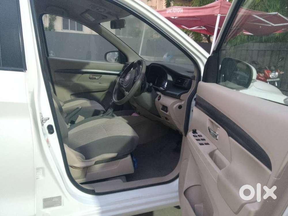 Toyota Rumion V At, 2025, Petrol